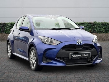 Used Toyota Yaris 2022 for sale - 77613725: Photo