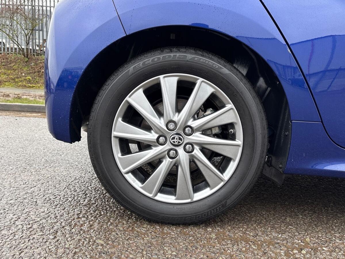 Used Toyota Yaris 2022 for sale - 77613725: Photo 21