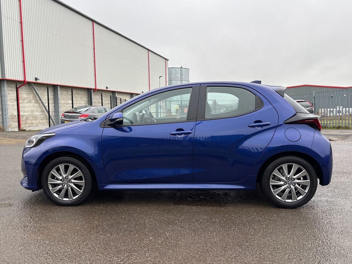 Used Toyota Yaris 2022 for sale - 77613725: Photo 22