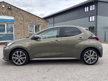 Used Toyota Yaris 2023 for sale - 78136885: Photo