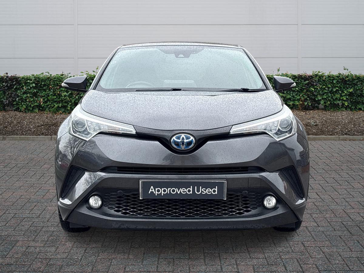 Used Toyota C-HR 2019 for sale - 77627128: Photo 2