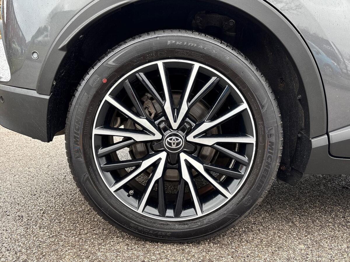 Used Toyota C-HR 2019 for sale - 77627128: Photo 32