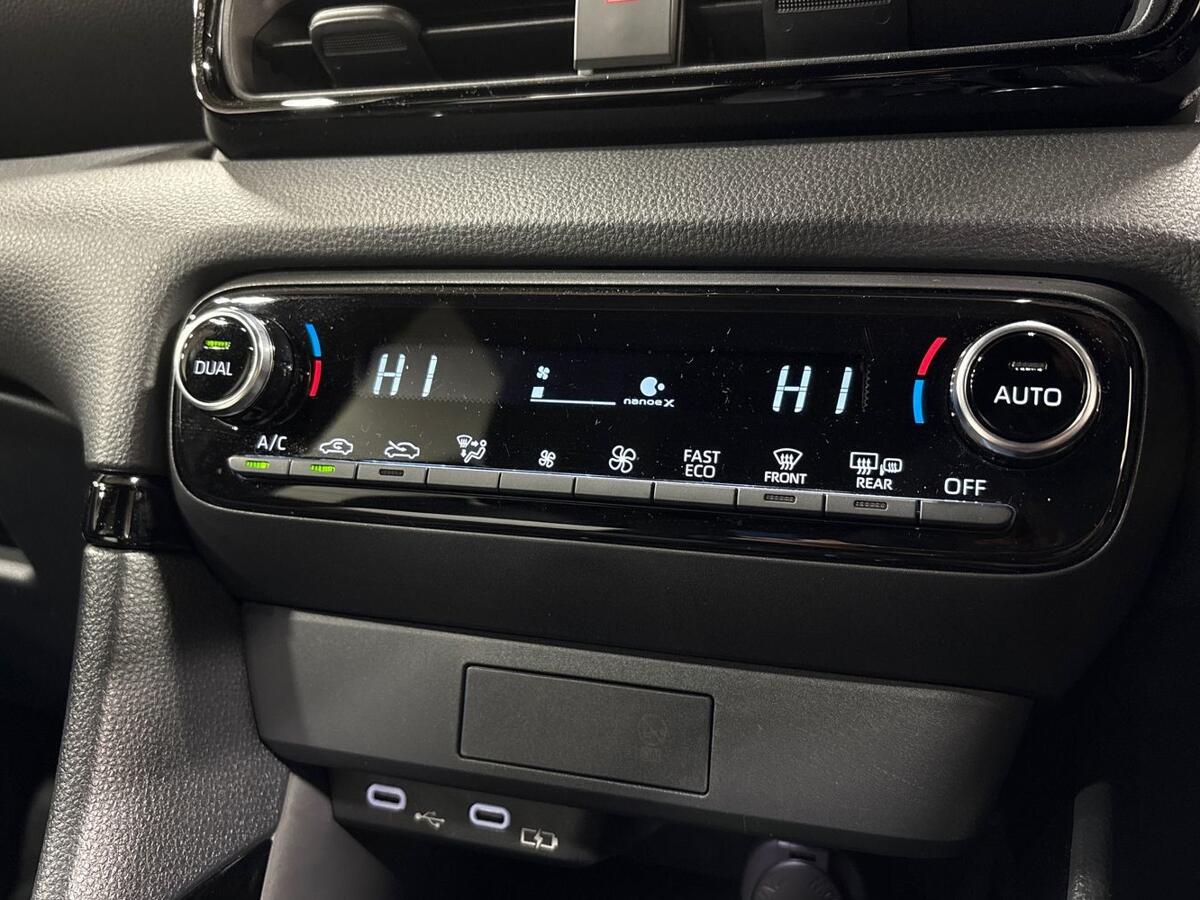 Used Toyota Yaris 2024 for sale - 76692777: Photo 15