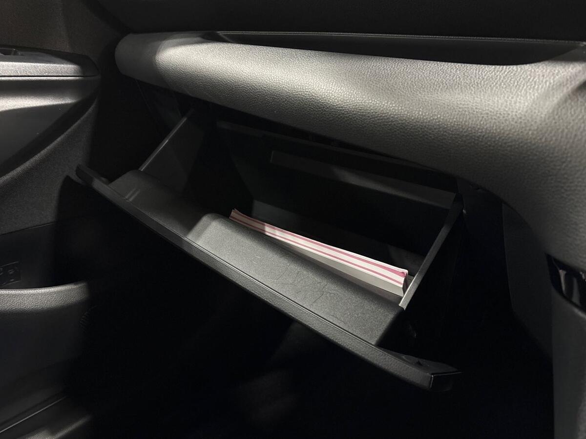 Used Toyota Yaris 2024 for sale - 76692777: Photo 17