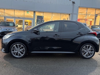 Used Toyota Yaris 2024 for sale - 76692777: Photo