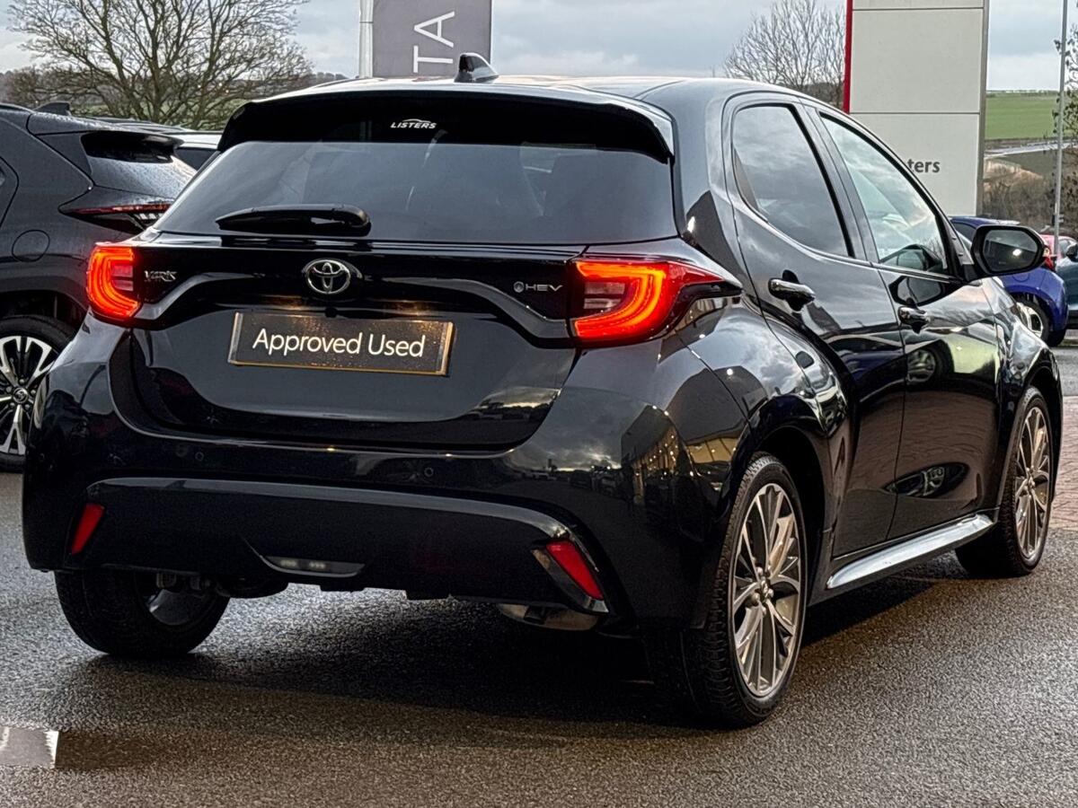 Used Toyota Yaris 2024 for sale - 76692777: Photo 7