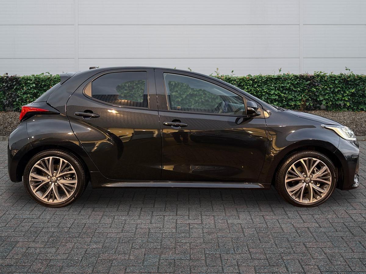 Used Toyota Yaris 2024 for sale - 76692777: Photo 8