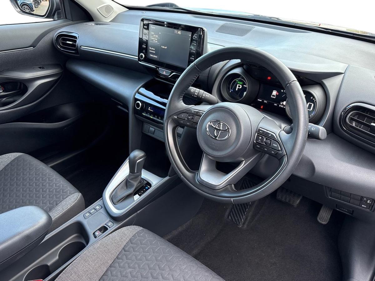 Used Toyota Yaris 2023 for sale - 76800409: Photo 11