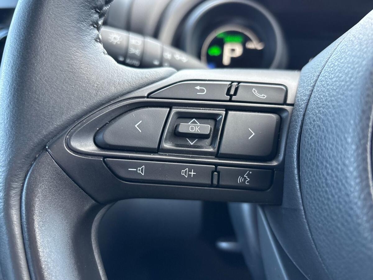 Used Toyota Yaris 2023 for sale - 76800409: Photo 16