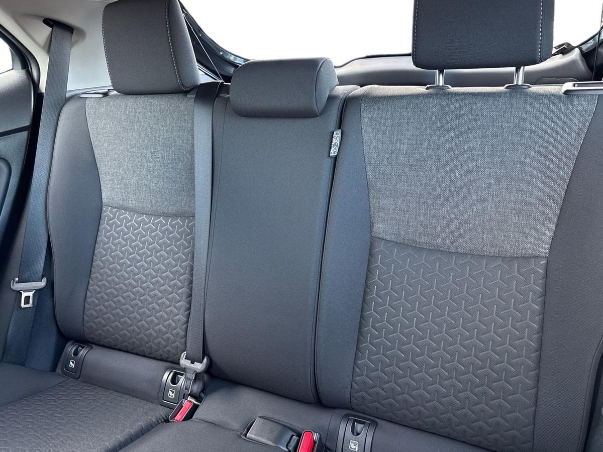 Used Toyota Yaris 2023 for sale - 76800409: Photo 23