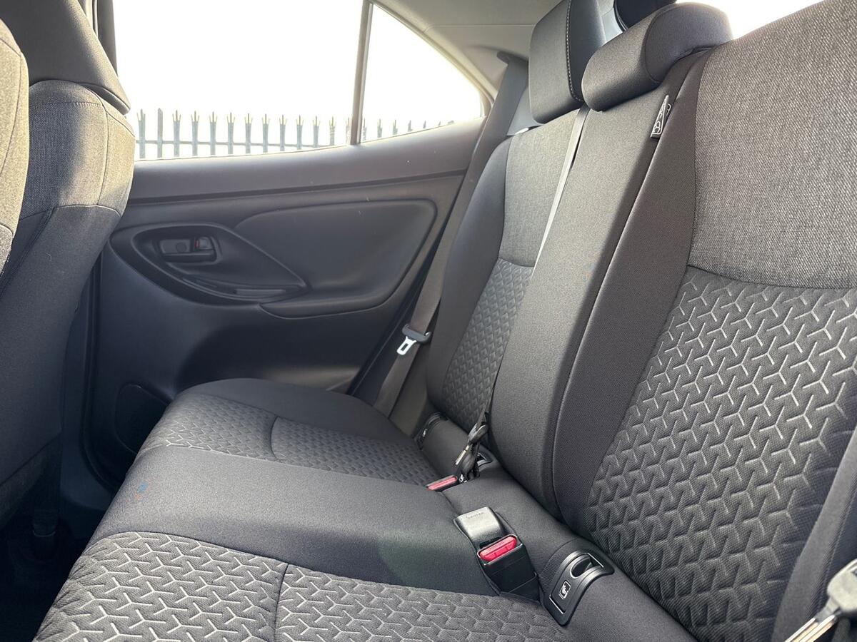 Used Toyota Yaris 2023 for sale - 76800409: Photo 25