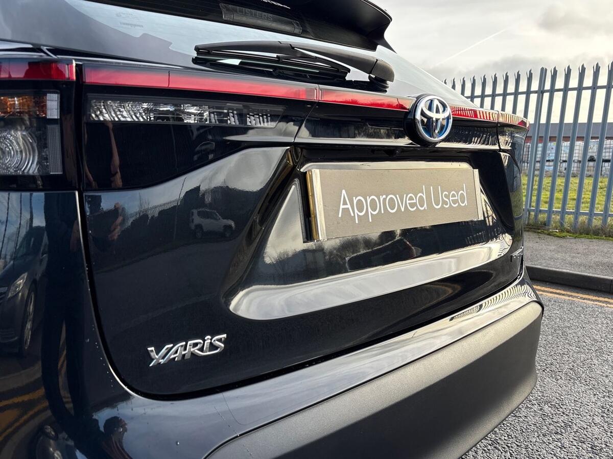 Used Toyota Yaris 2023 for sale - 76800409: Photo 26