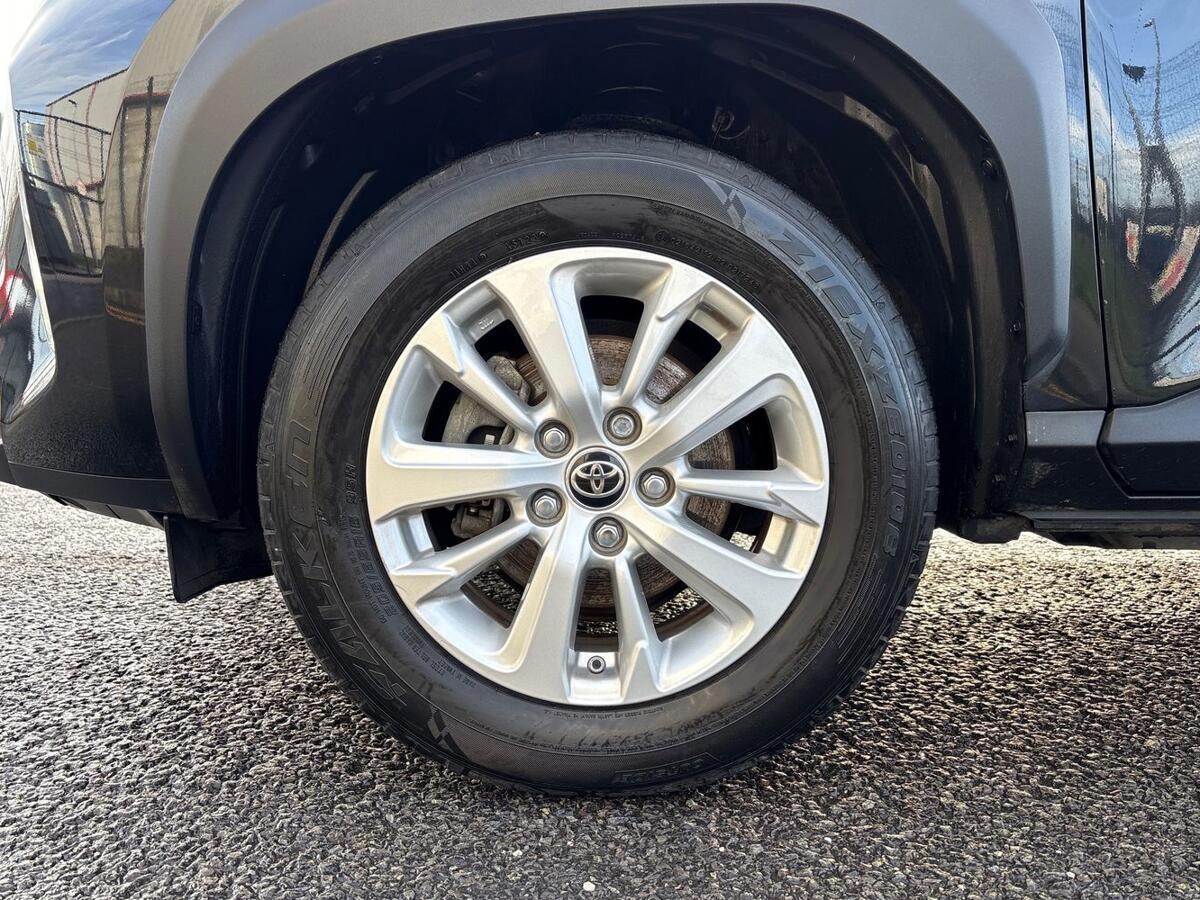 Used Toyota Yaris 2023 for sale - 76800409: Photo 29