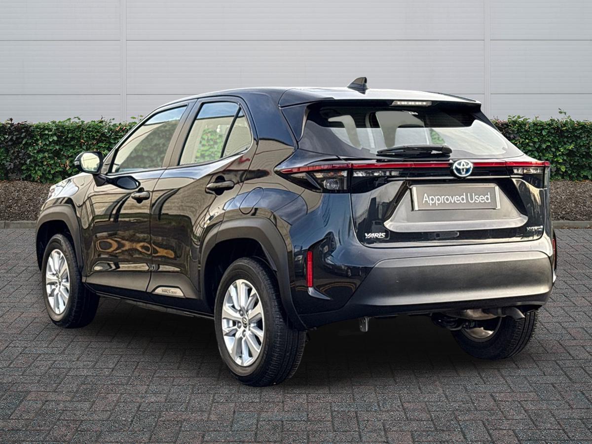 Used Toyota Yaris 2023 for sale - 76800409: Photo 5