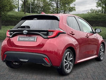 Used Toyota Yaris 2020 for sale - 76372369: Photo