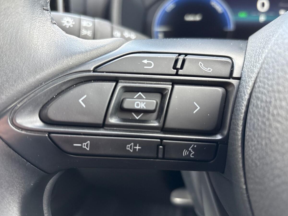 Used Toyota Yaris 2025 for sale - 76609233: Photo 15