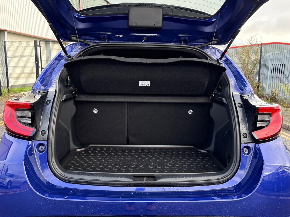 Used Toyota Yaris 2025 for sale - 76609233: Photo 24