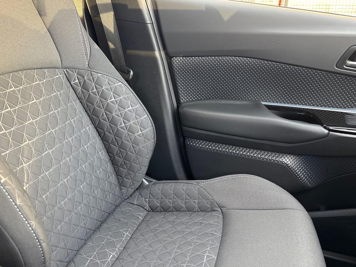 Used Toyota C-HR 2021 for sale - 76692778: Photo 26