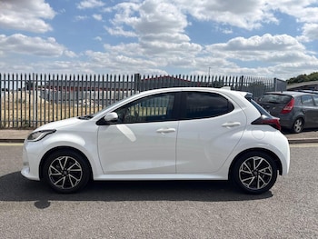 Used Toyota Yaris 2023 for sale - 79159847: Photo