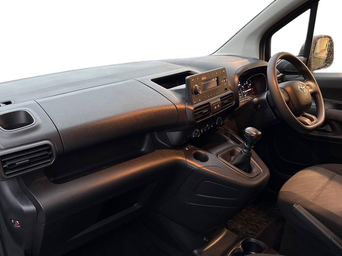 Used Toyota ProAce 2022 for sale - 76539530: Photo 11