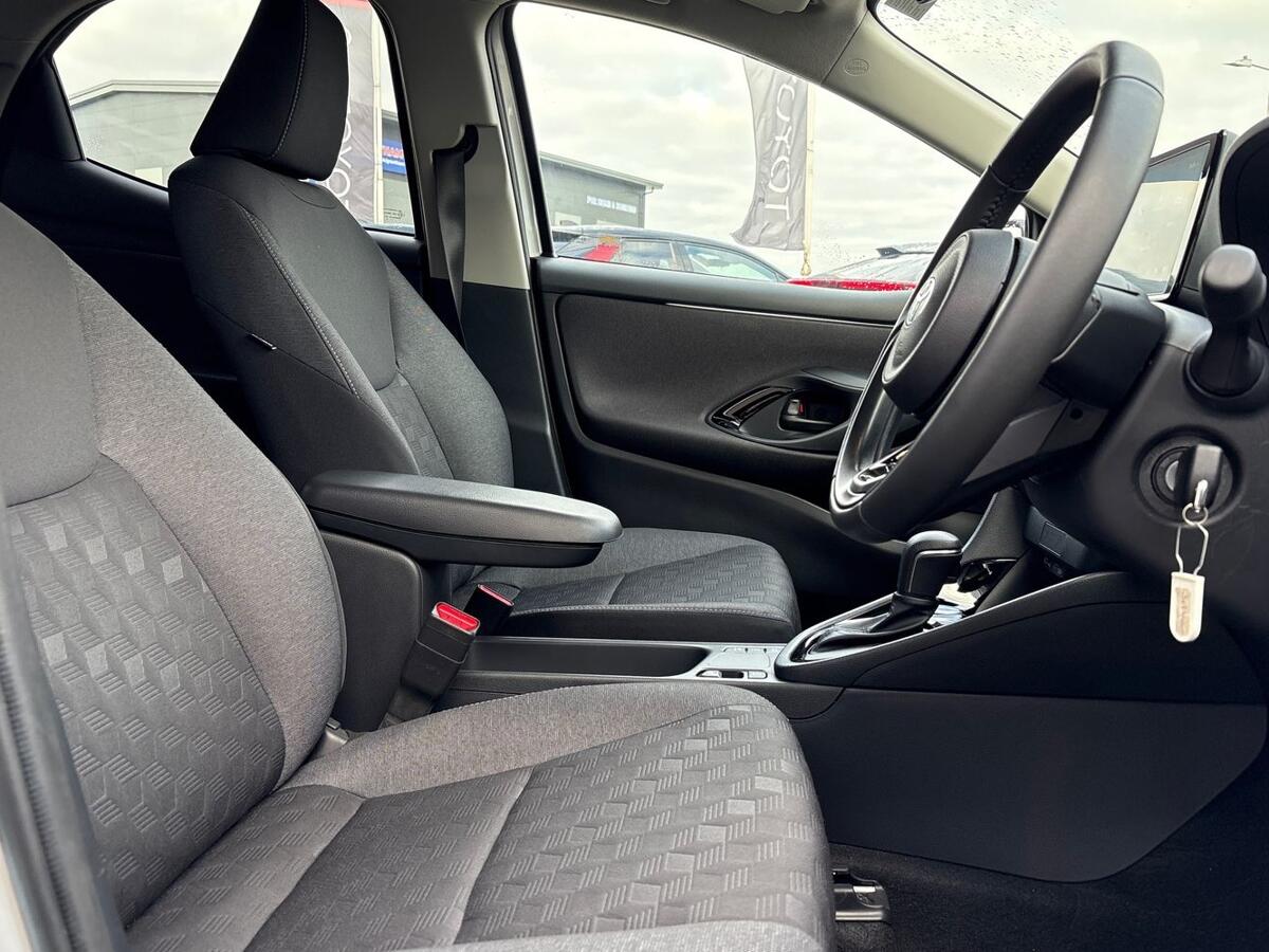 Used Toyota Yaris 2025 for sale - 77551545: Photo 12