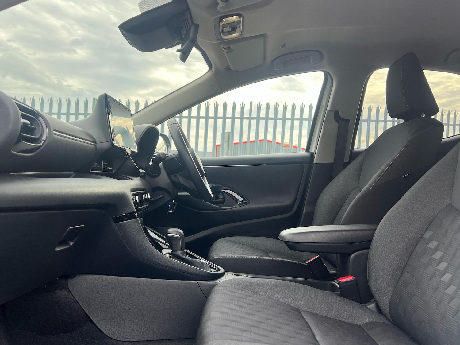 Used Toyota Yaris 2024 for sale - 76086092: Photo 10