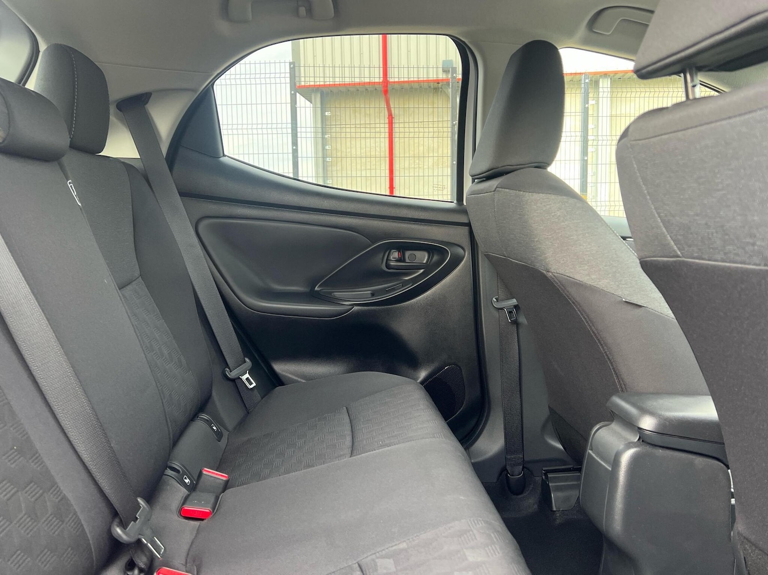 Used Toyota Yaris 2024 for sale - 76086092: Photo 13