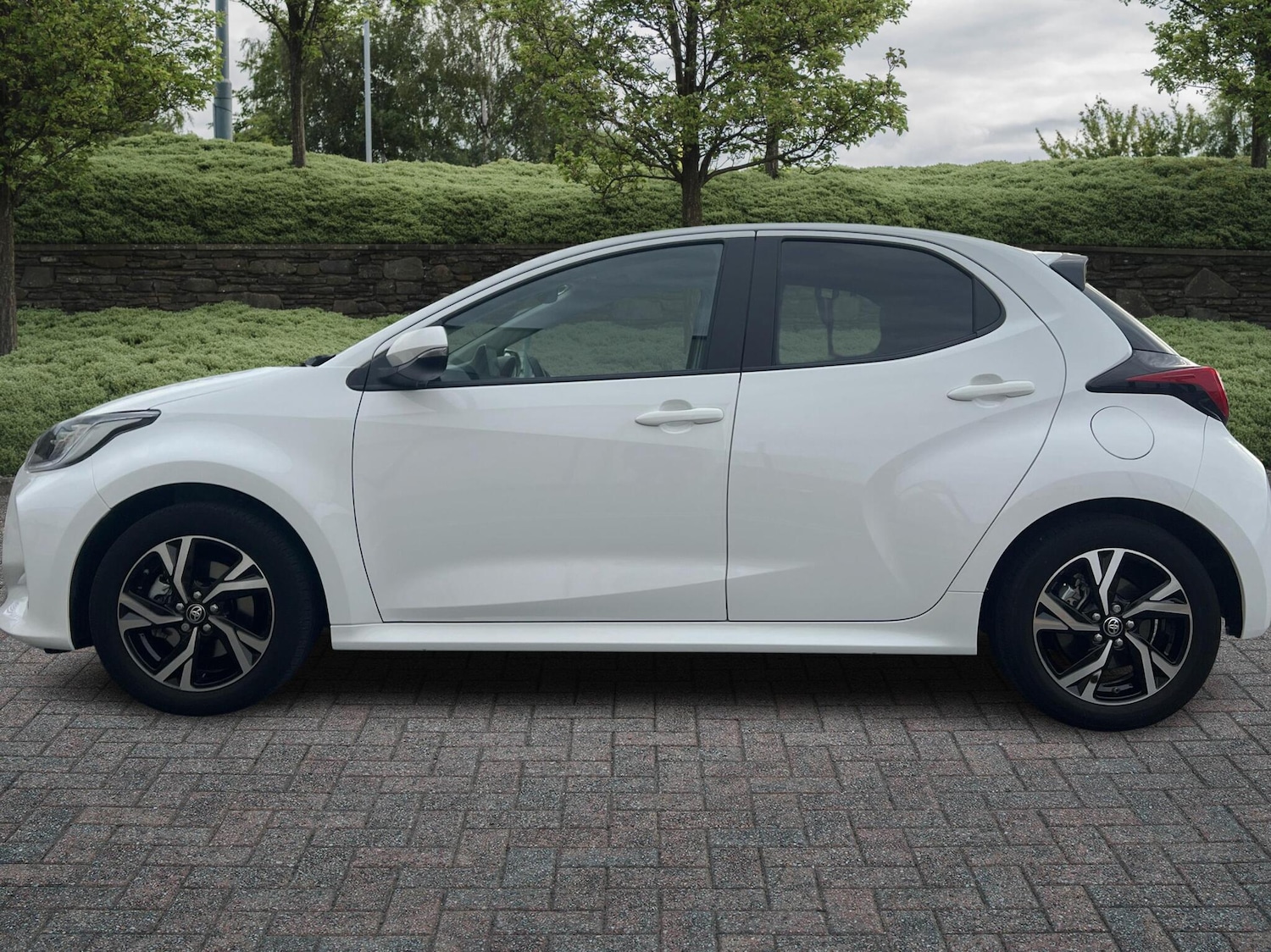 Used Toyota Yaris 2024 for sale - 76086092: Photo 17