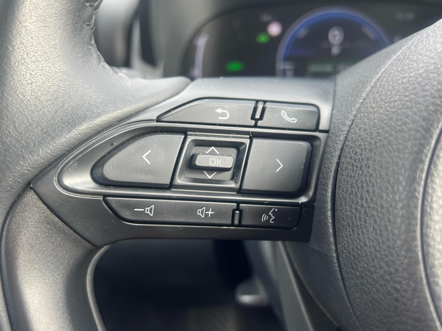 Used Toyota Yaris 2024 for sale - 76086092: Photo 20