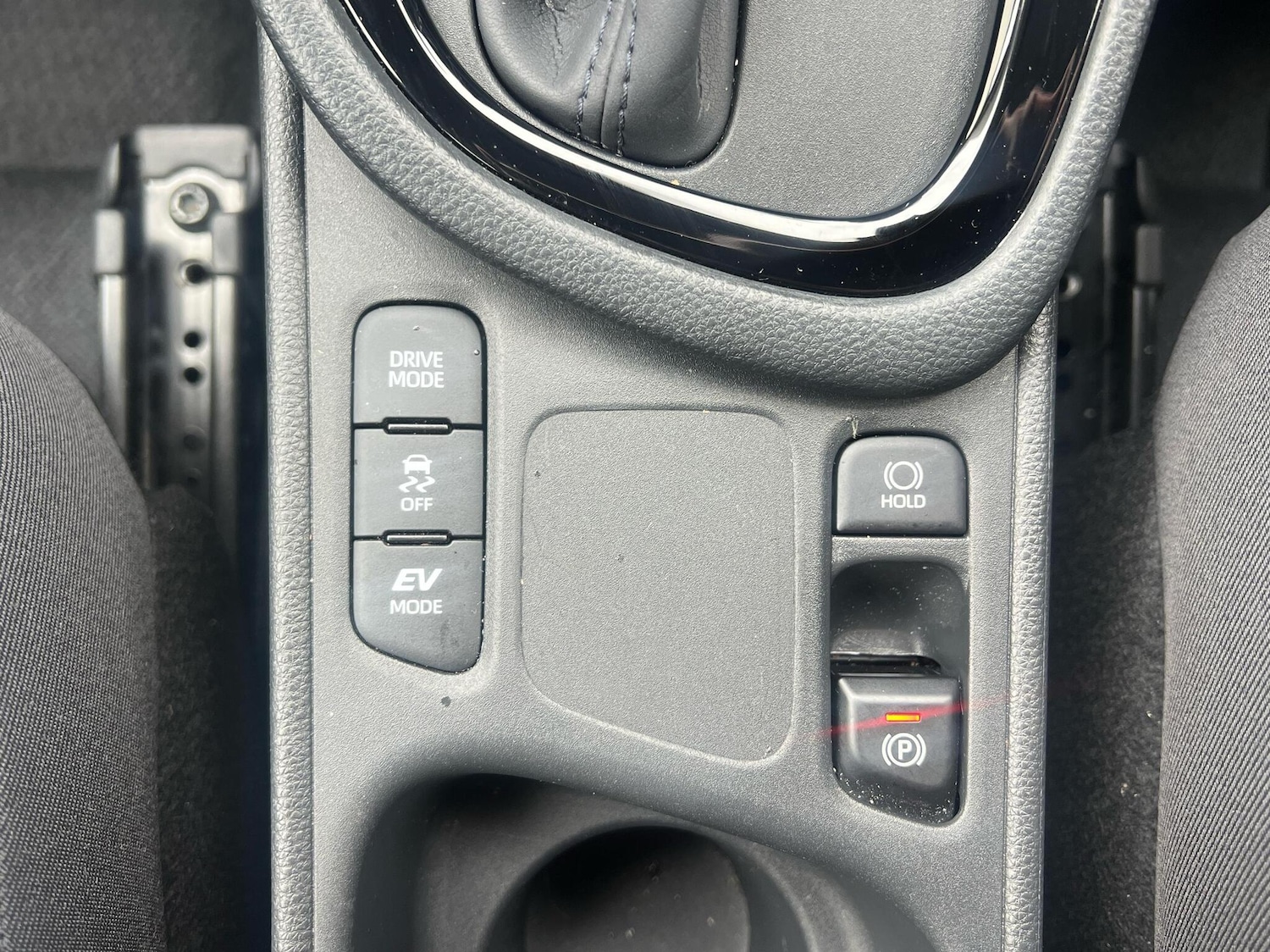 Used Toyota Yaris 2024 for sale - 76086092: Photo 22