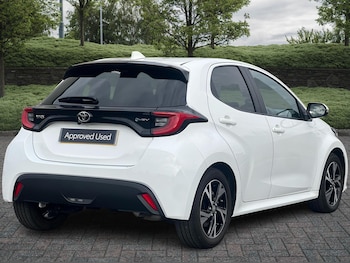 Used Toyota Yaris 2024 for sale - 76086092: Photo 4