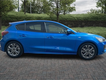 Used Ford Focus 2023 for sale - 75533722: Photo