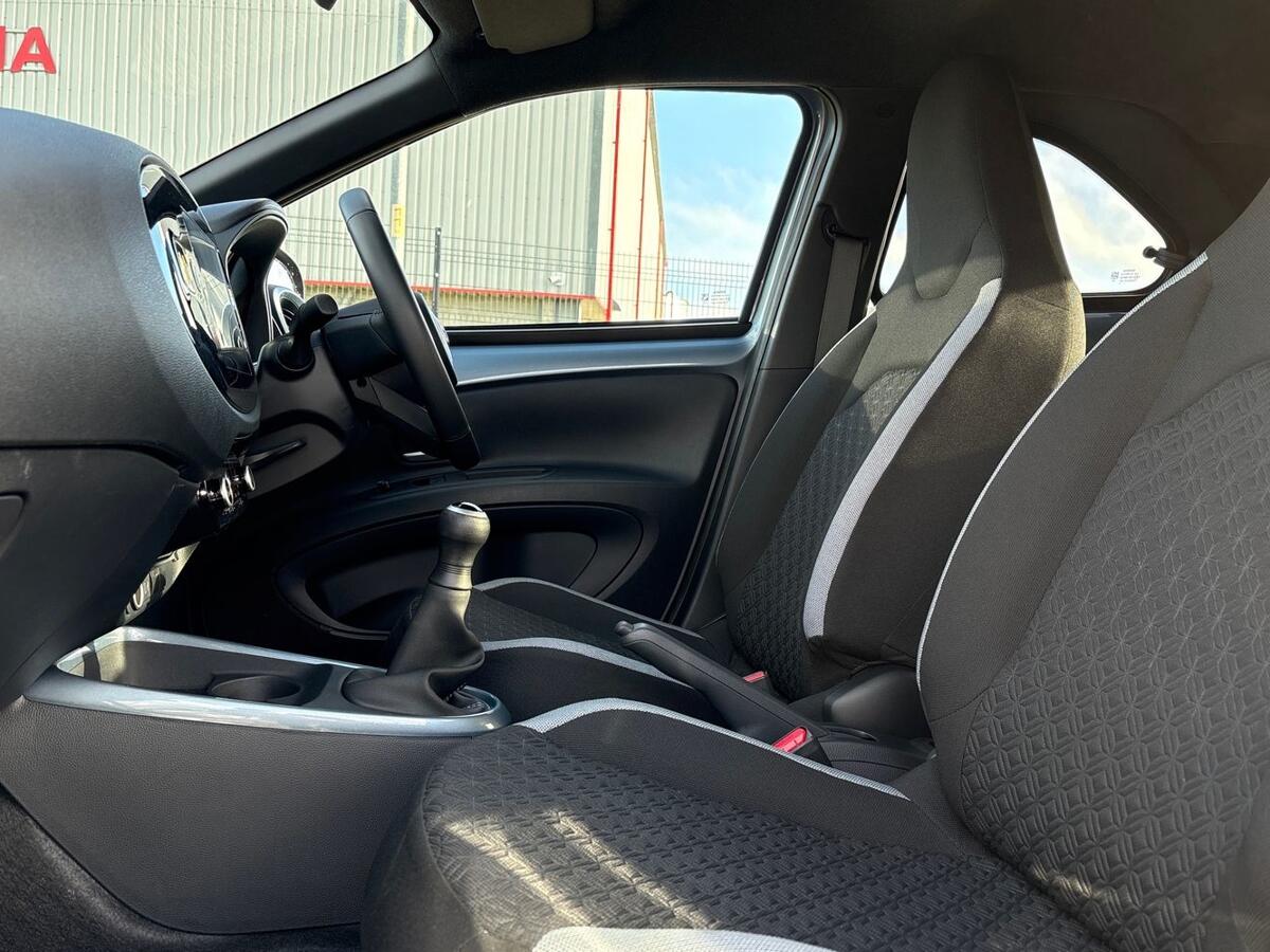 Used Toyota Aygo X 2025 for sale - 77280561: Photo 11