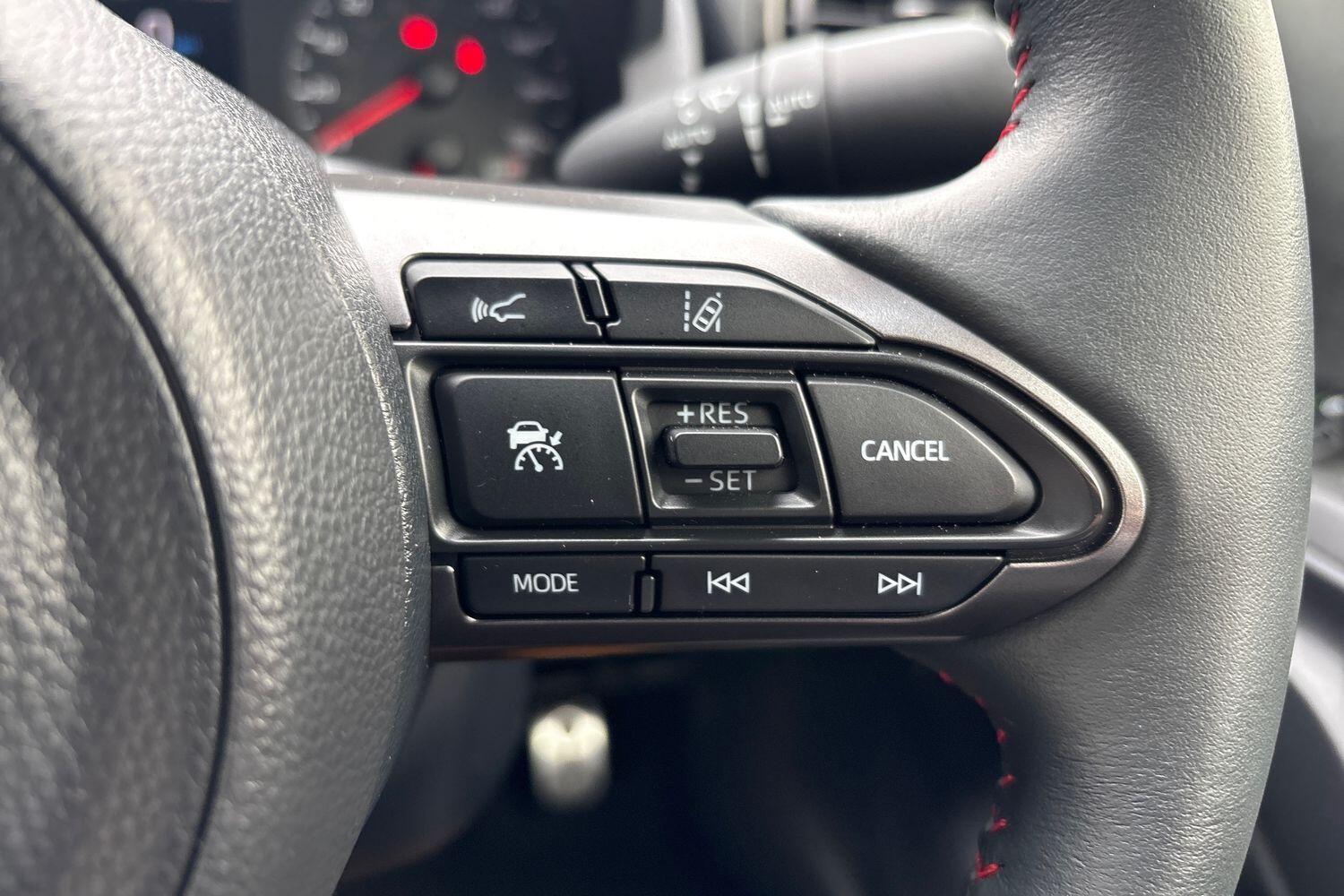 Used Toyota Yaris 2022 for sale - 78128818: Photo 15