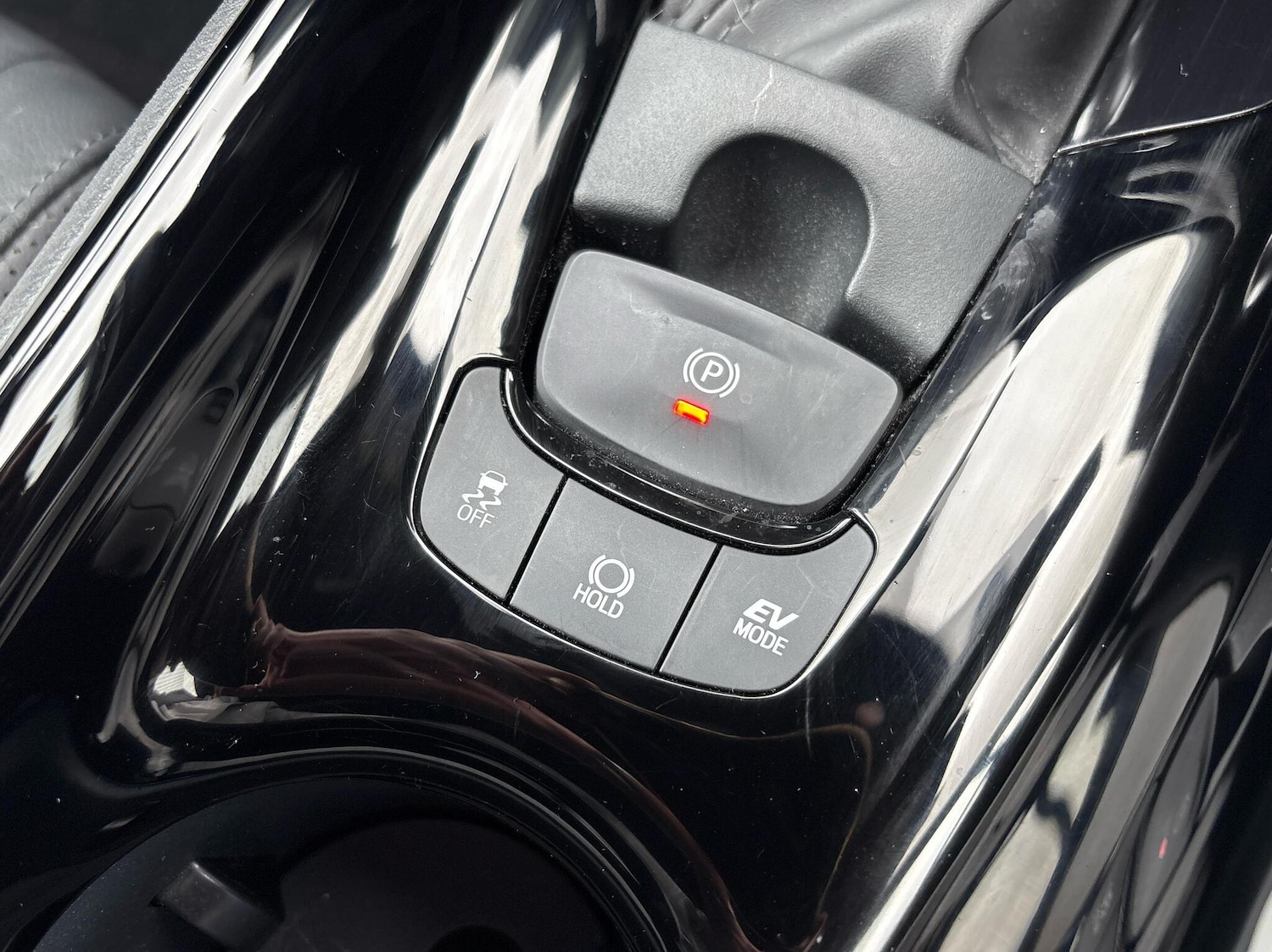 Used Toyota C-HR 2023 for sale - 76410295: Photo 13