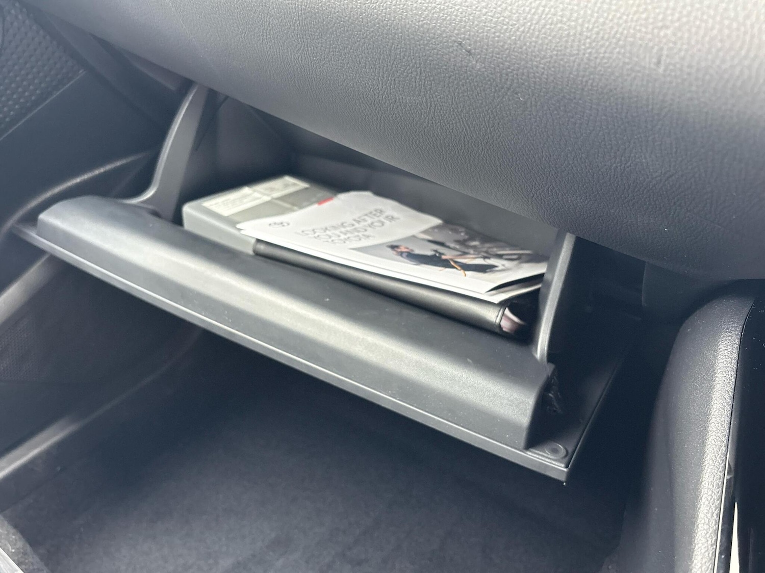 Used Toyota C-HR 2023 for sale - 76410295: Photo 14