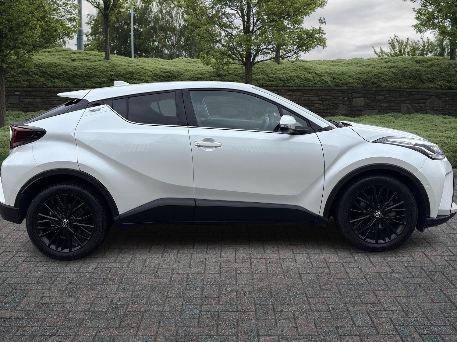 Used Toyota C-HR 2023 for sale - 76410295: Photo 21