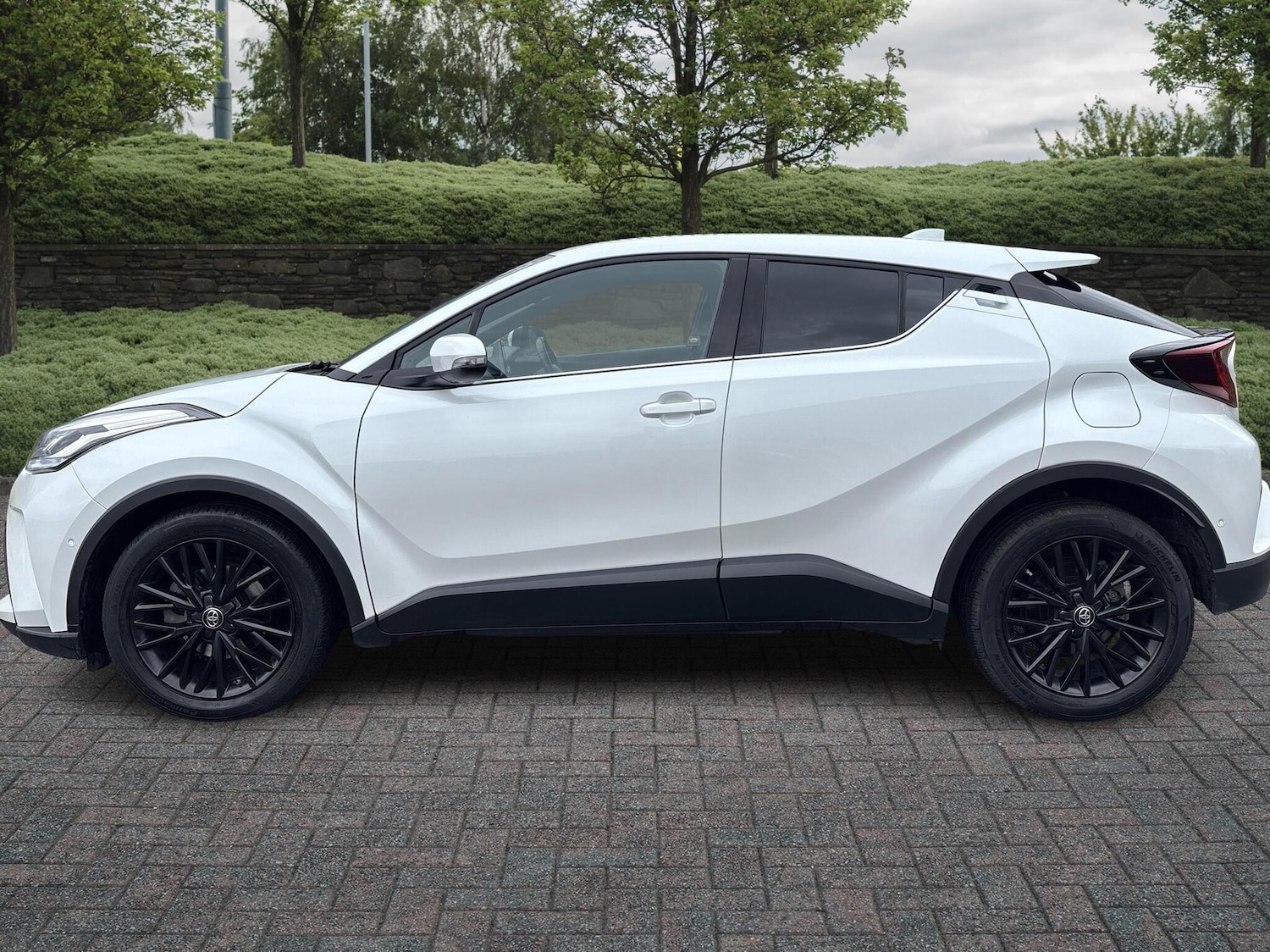 Used Toyota C-HR 2023 for sale - 76410295: Photo 22