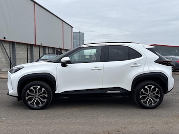 Used Toyota Yaris 2024 for sale - 77442071: Photo