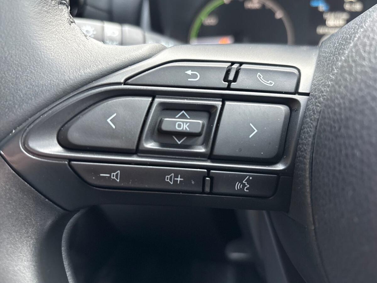 Used Toyota Yaris 2025 for sale - 76800499: Photo 13