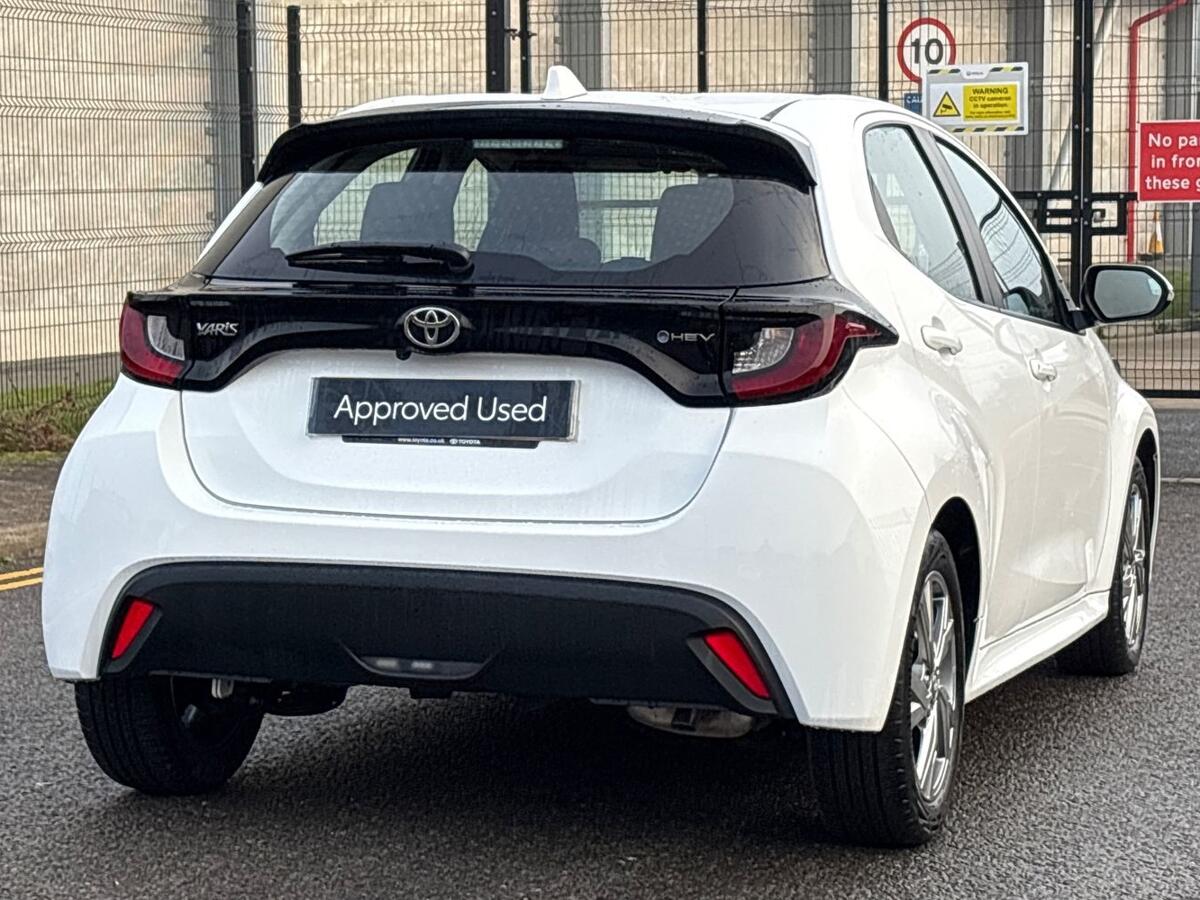 Used Toyota Yaris 2025 for sale - 76800499: Photo 27