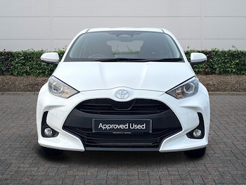 Used Toyota Yaris 2025 for sale - 76800499: Photo