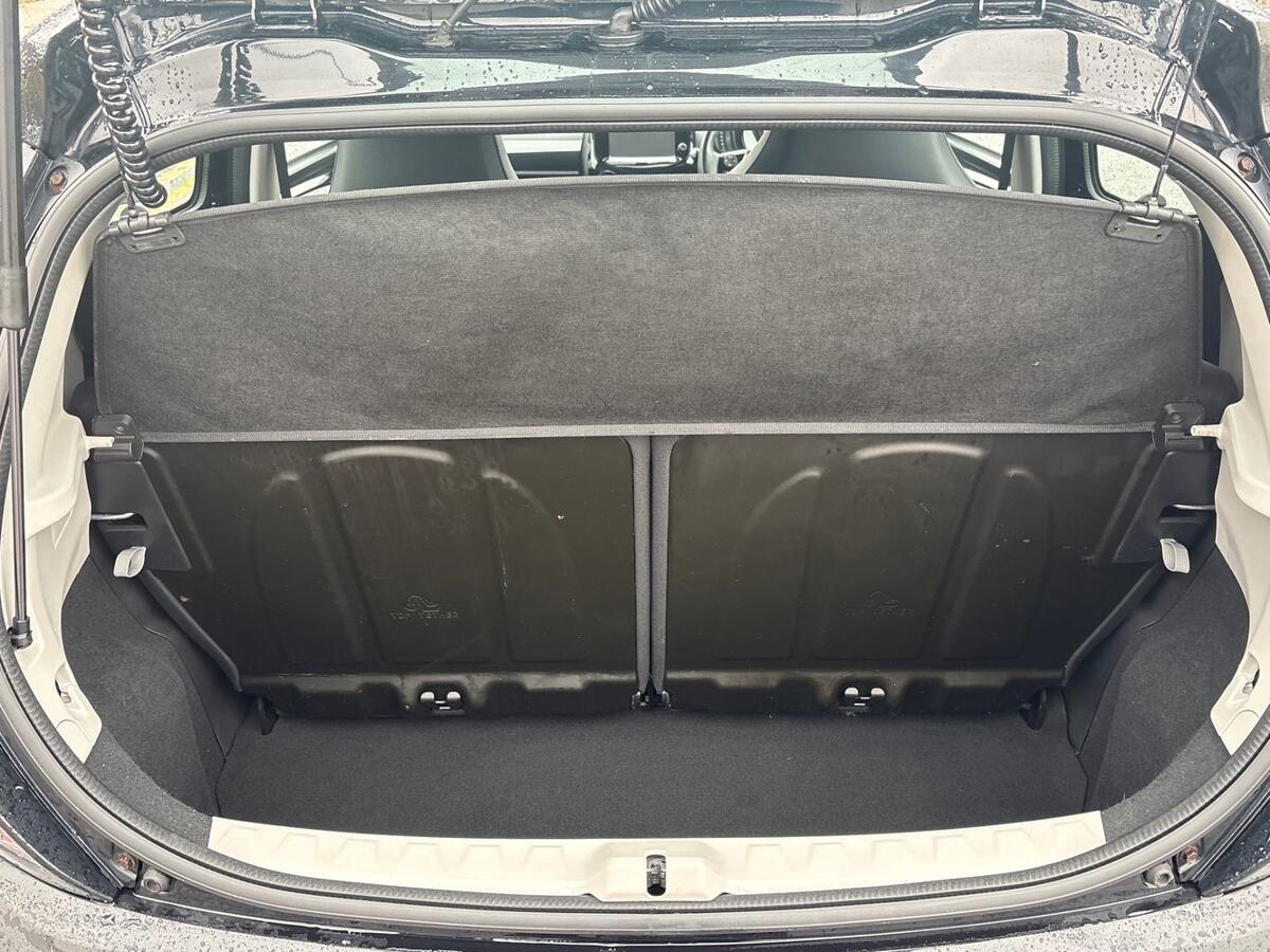 Used Toyota AYGO 2016 for sale - 77480021: Photo 10