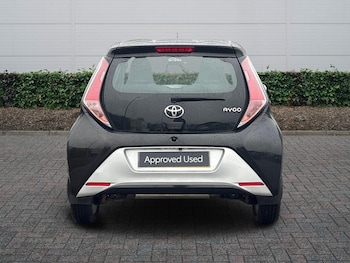 Used Toyota AYGO 2016 for sale - 77480021: Photo