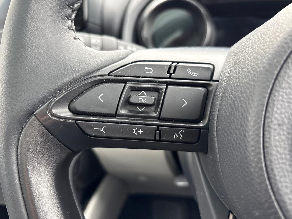 Used Toyota Yaris 2023 for sale - 77978866: Photo 18