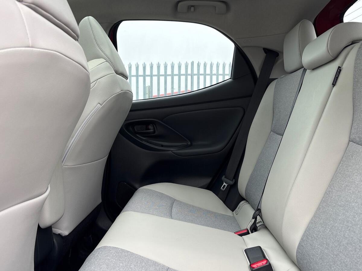 Used Toyota Yaris 2023 for sale - 77978866: Photo 24