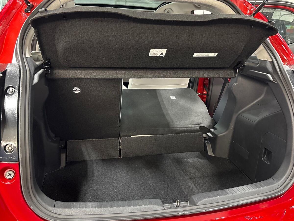 Used Toyota Yaris 2023 for sale - 77978866: Photo 28