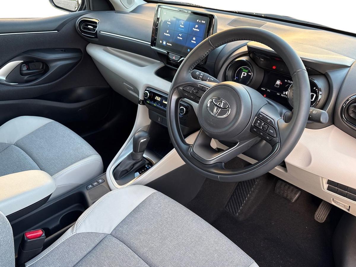 Used Toyota Yaris 2023 for sale - 76837639: Photo 12