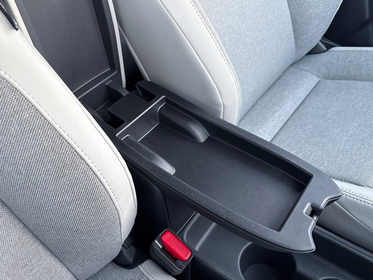 Used Toyota Yaris 2023 for sale - 76837639: Photo 30