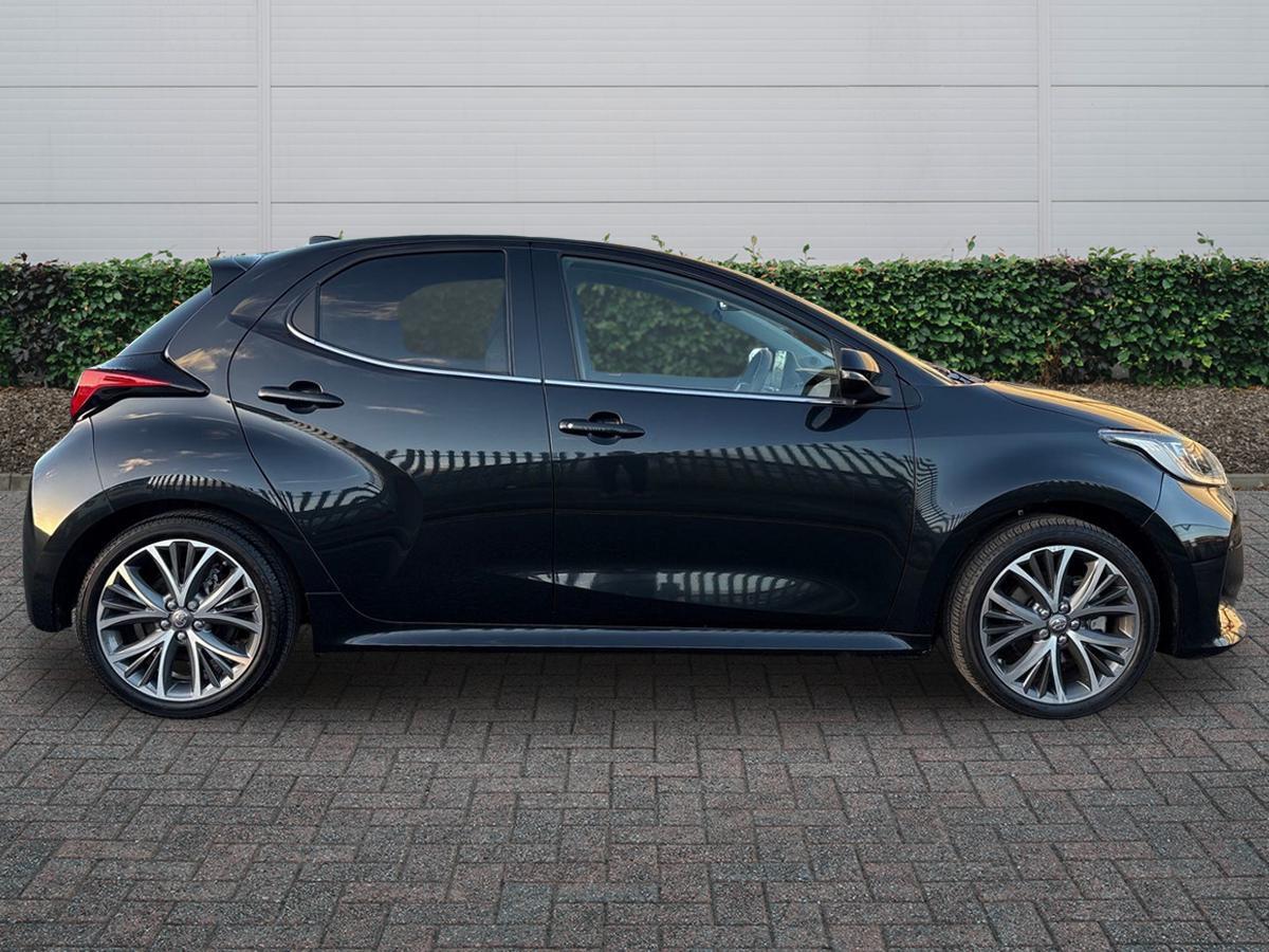 Used Toyota Yaris 2023 for sale - 76837639: Photo 5